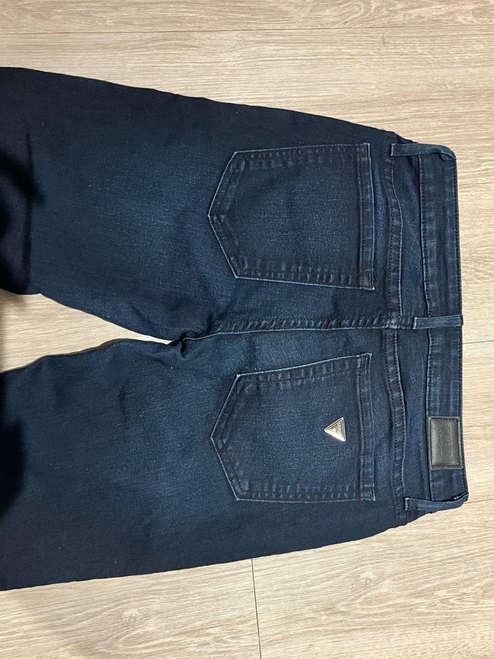 Guess Dark Navy Washed Skinny Jeans - Picture 10 of 16
